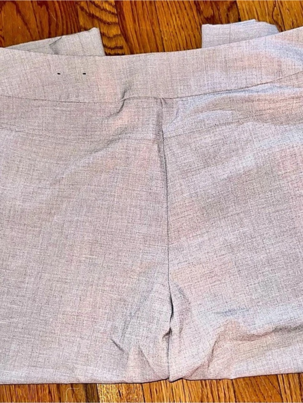Lane Bryant Women's Light Tan Capri Pants Size 24 Like New - Picture 6 of 7